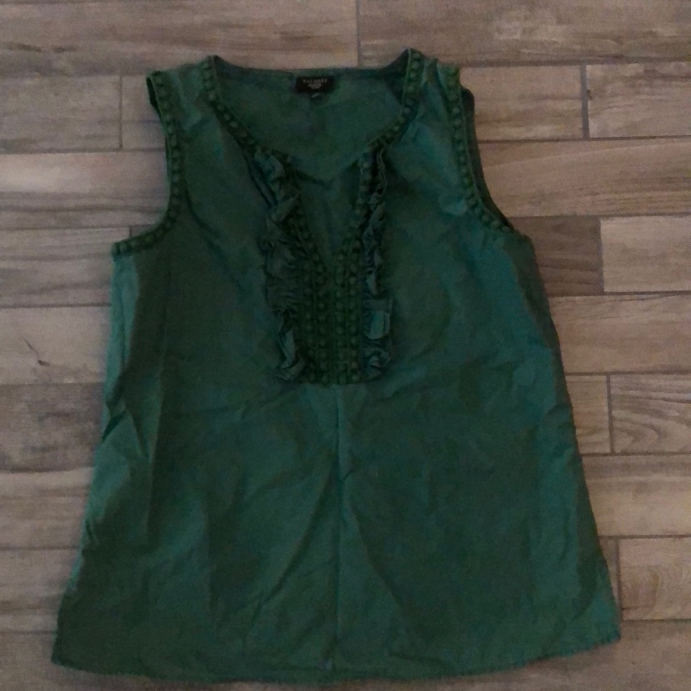 Sleeveless top